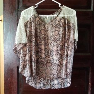 Lace shoulder top